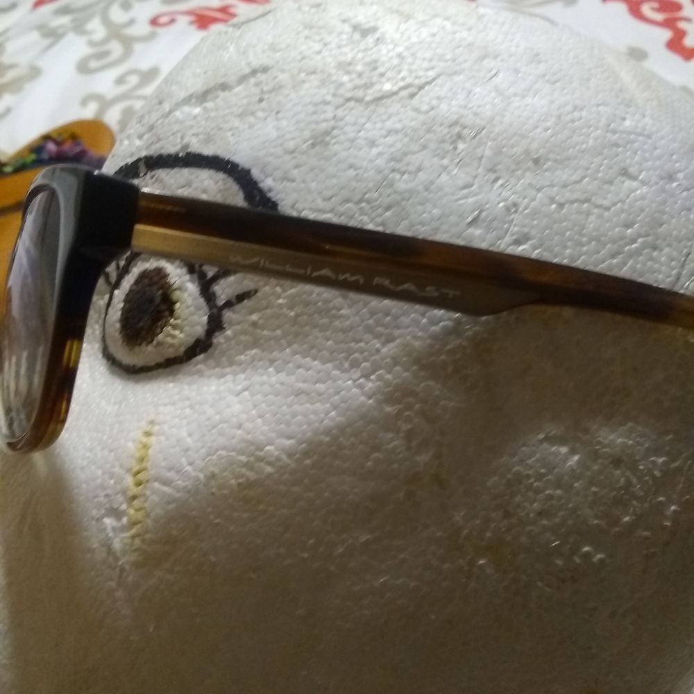 William Rast eyeglasses - Picture 6 of 11